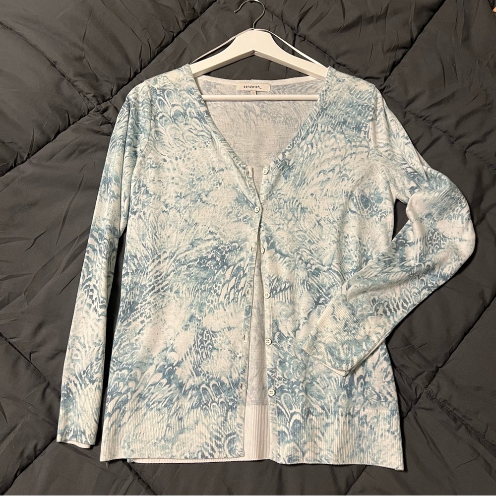 Pretty printed cardigan
